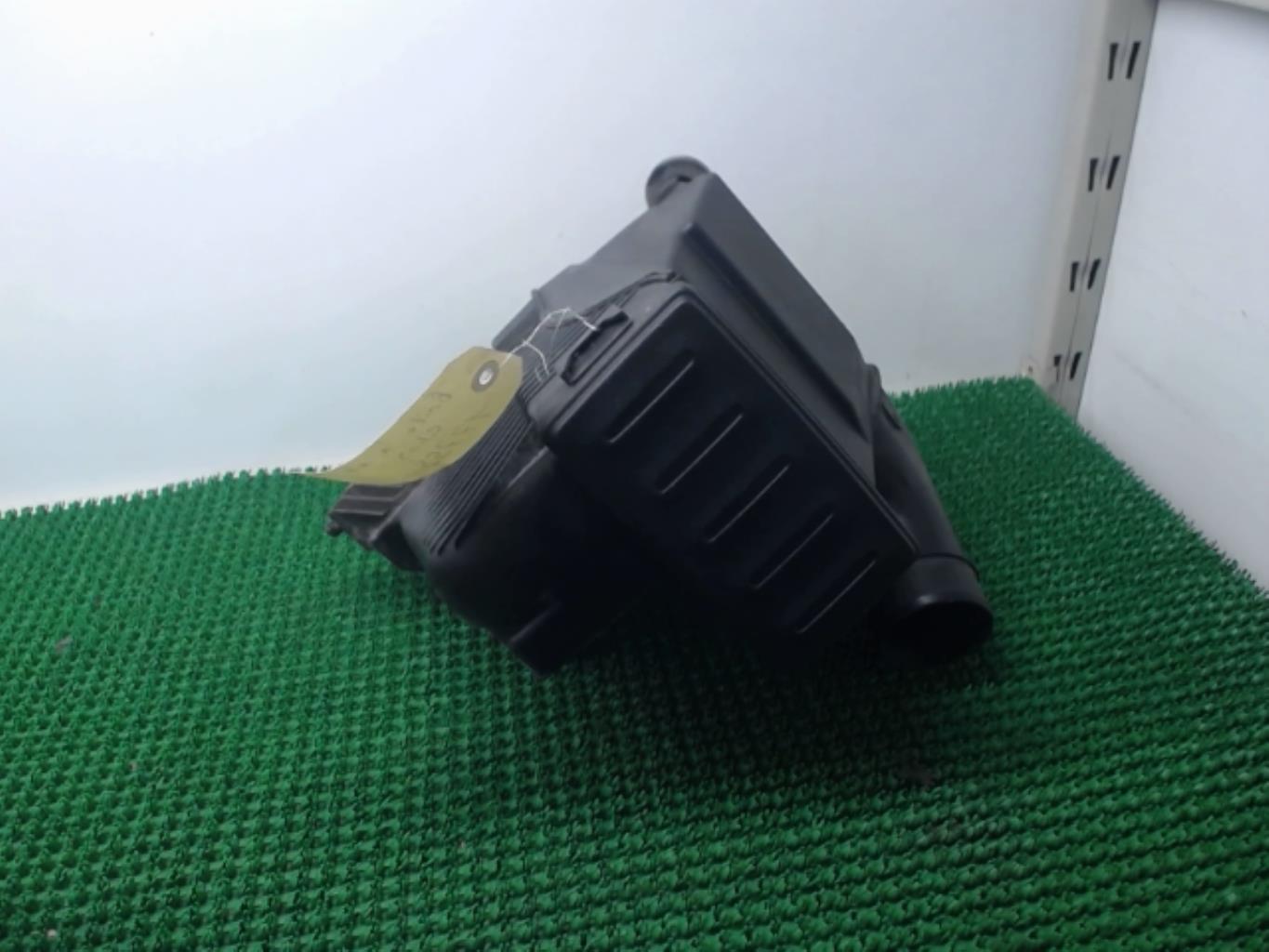 Boite a air RENAULT CLIO 3 PHASE 1 Diesel - 1