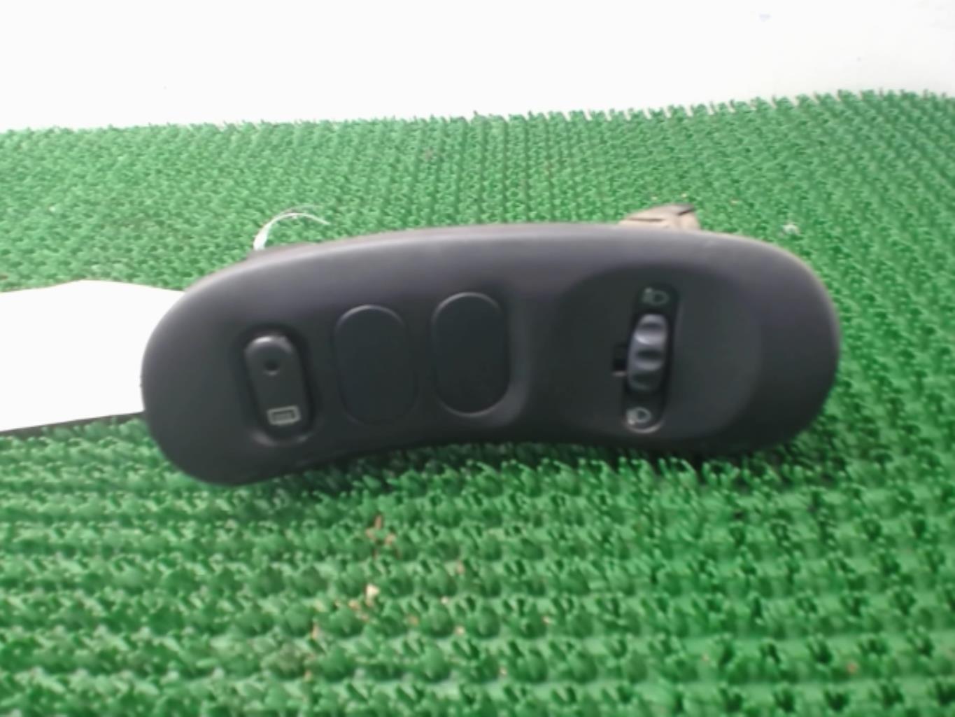 Commande de reglage hauteur de phare RENAULT ESPACE 3 Diesel - 1