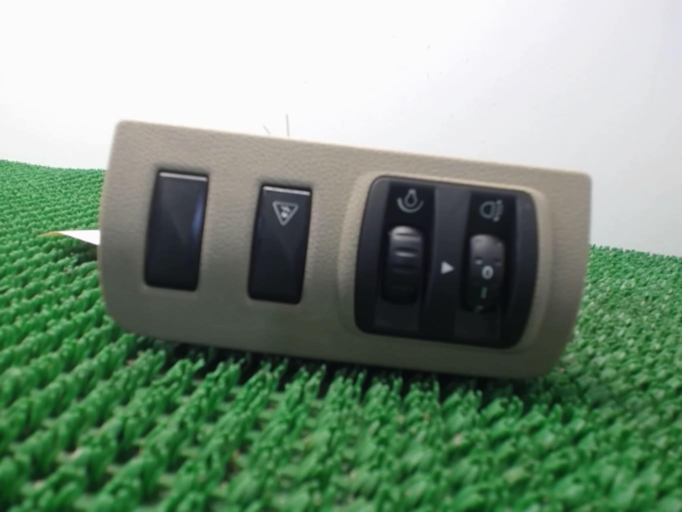 Commande de reglage hauteur de phare RENAULT GRAND SCENIC 3 PHASE 1 Diesel - 1