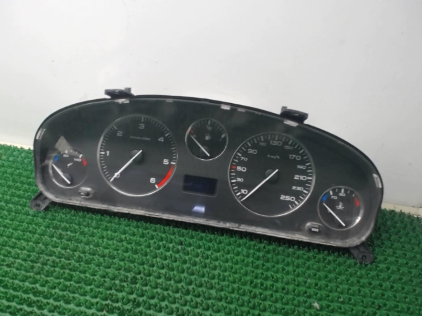 Compteur PEUGEOT 406 PHASE 1 Diesel - 1