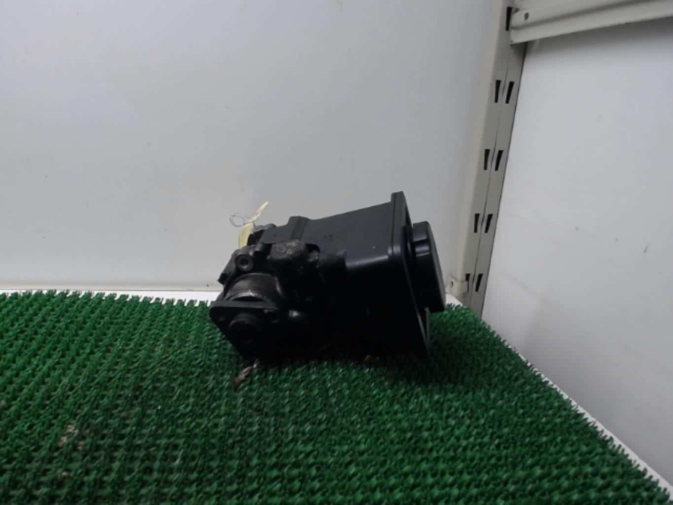 Pompe de direction BMW SERIE 3 E46 PHASE 1 Diesel - 1