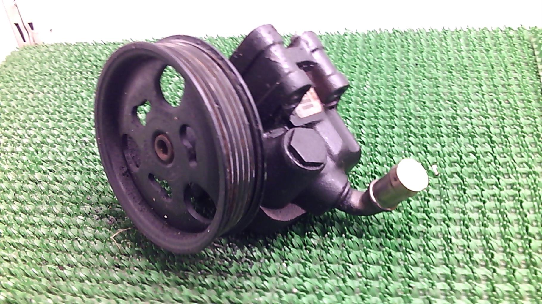 Pompe de direction FORD FIESTA 4 PHASE 2 Essence - 1