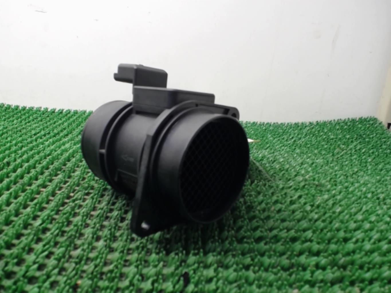 Debitmetre RENAULT SCENIC 2 PHASE 1 Diesel - 1