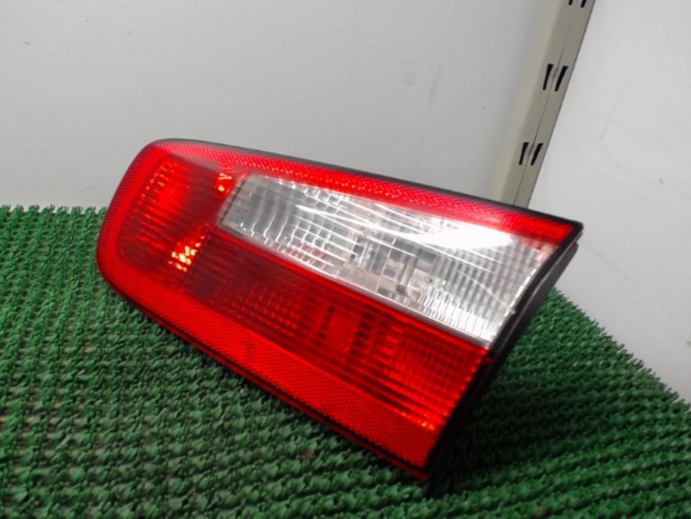Feu arriere secondaire droit (feux) RENAULT LAGUNA 2 PHASE 1 Diesel - 1