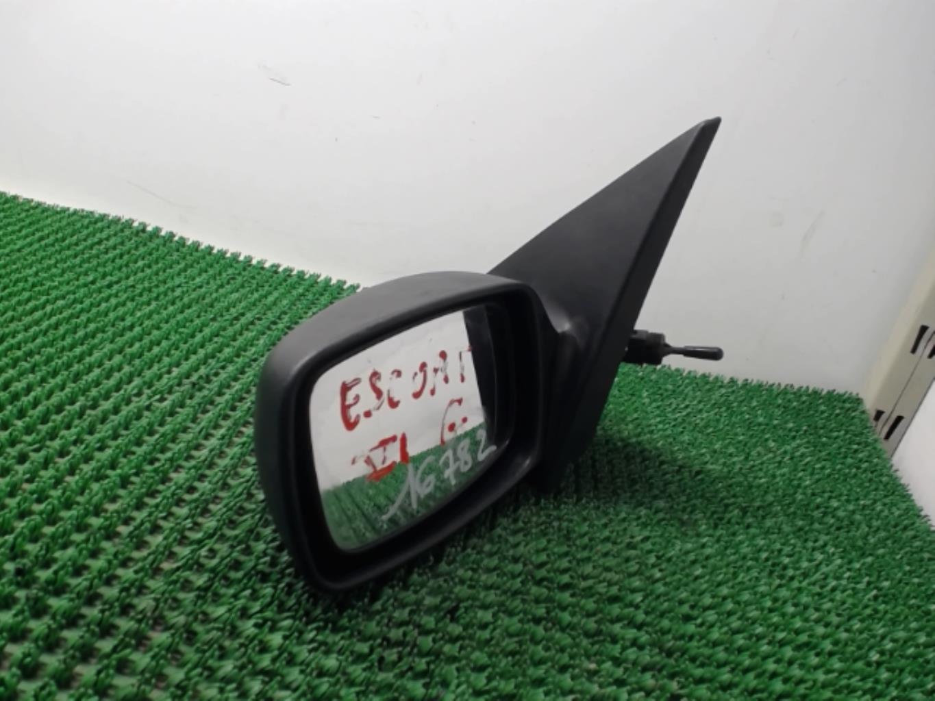 Retroviseur gauche FORD ESCORT 6 BREAK Essence - 1