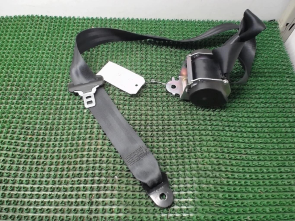 Ceinture arriere droit DACIA DUSTER 1 PHASE 2 Diesel - 1