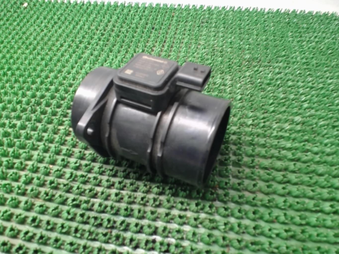 Debitmetre RENAULT SCENIC 3 PHASE 3 Diesel - 1