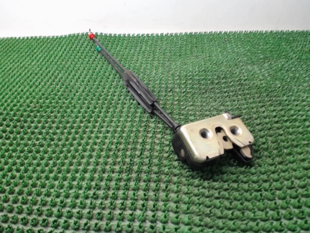 Serrure de hayon FORD FIESTA 5 PHASE 2 Diesel - 1