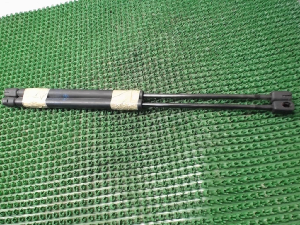 Verin de coffre RENAULT CLIO 1 PHASE 1 Essence - 1
