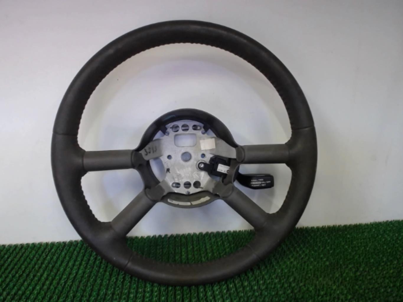 Volant CHRYSLER PT CRUISER PHASE 1 BREAK Diesel - 1