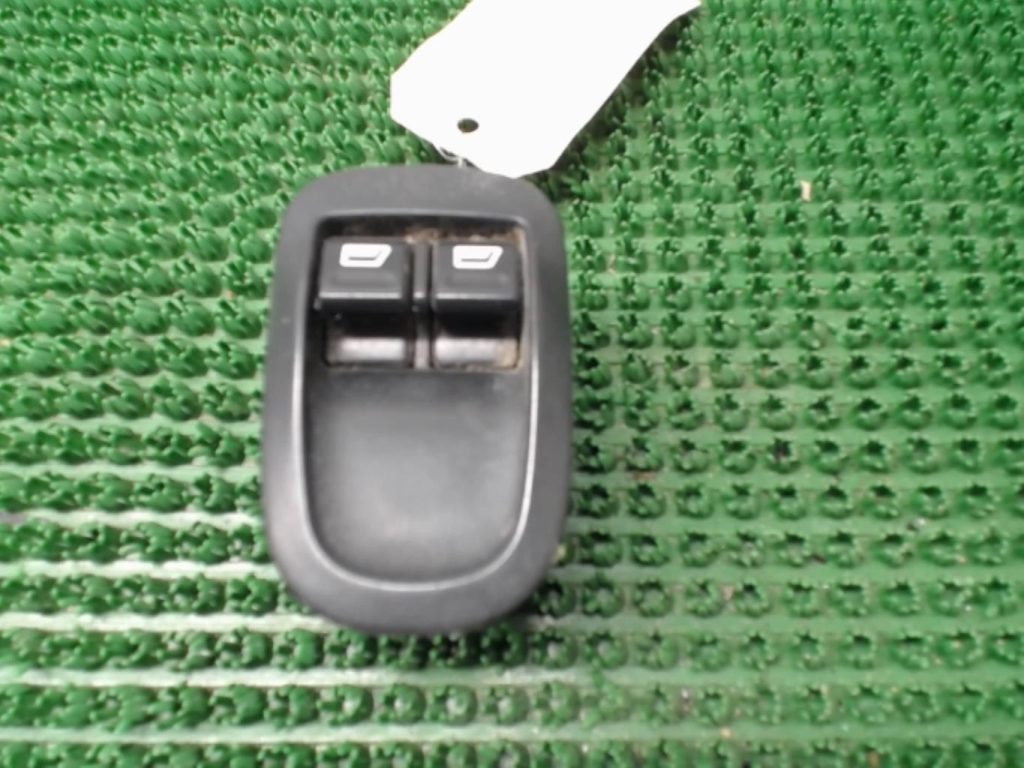 Interrupteur de leve vitre PEUGEOT 206 Diesel - 1