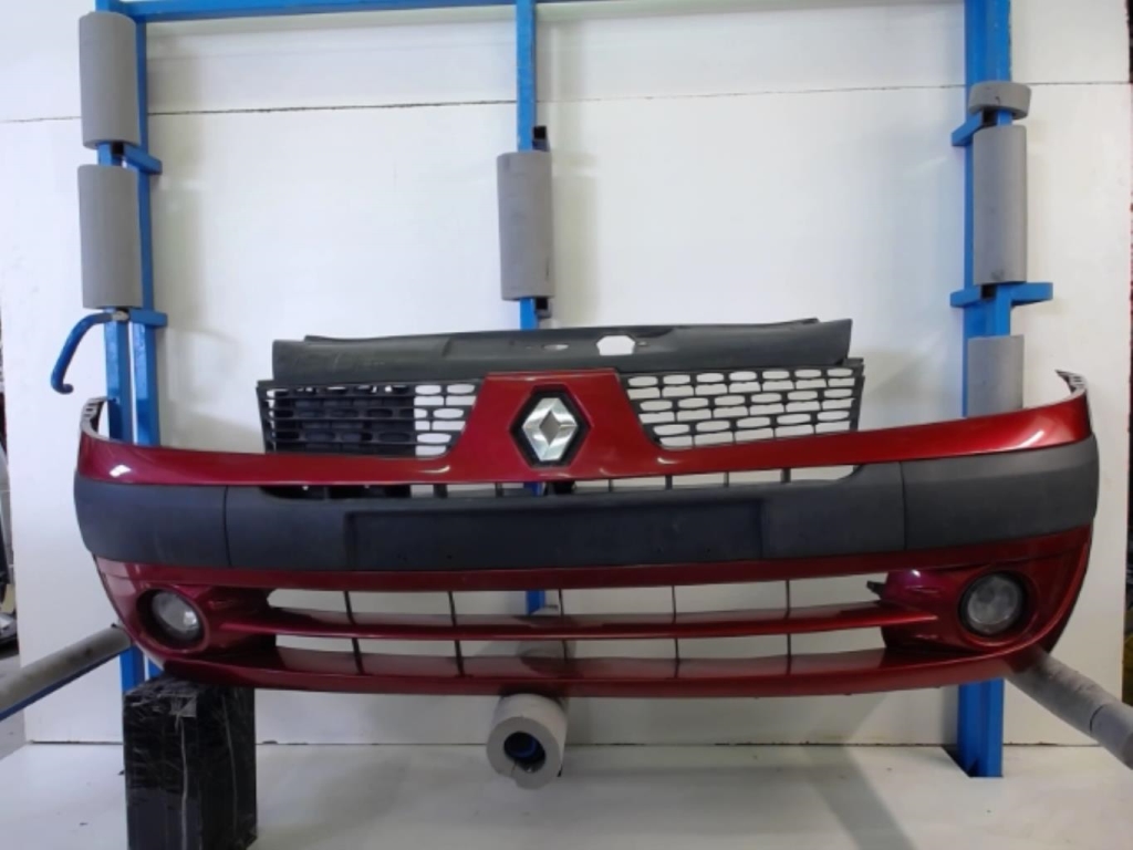 Pare choc avant RENAULT CLIO 2 PHASE 2  - 1