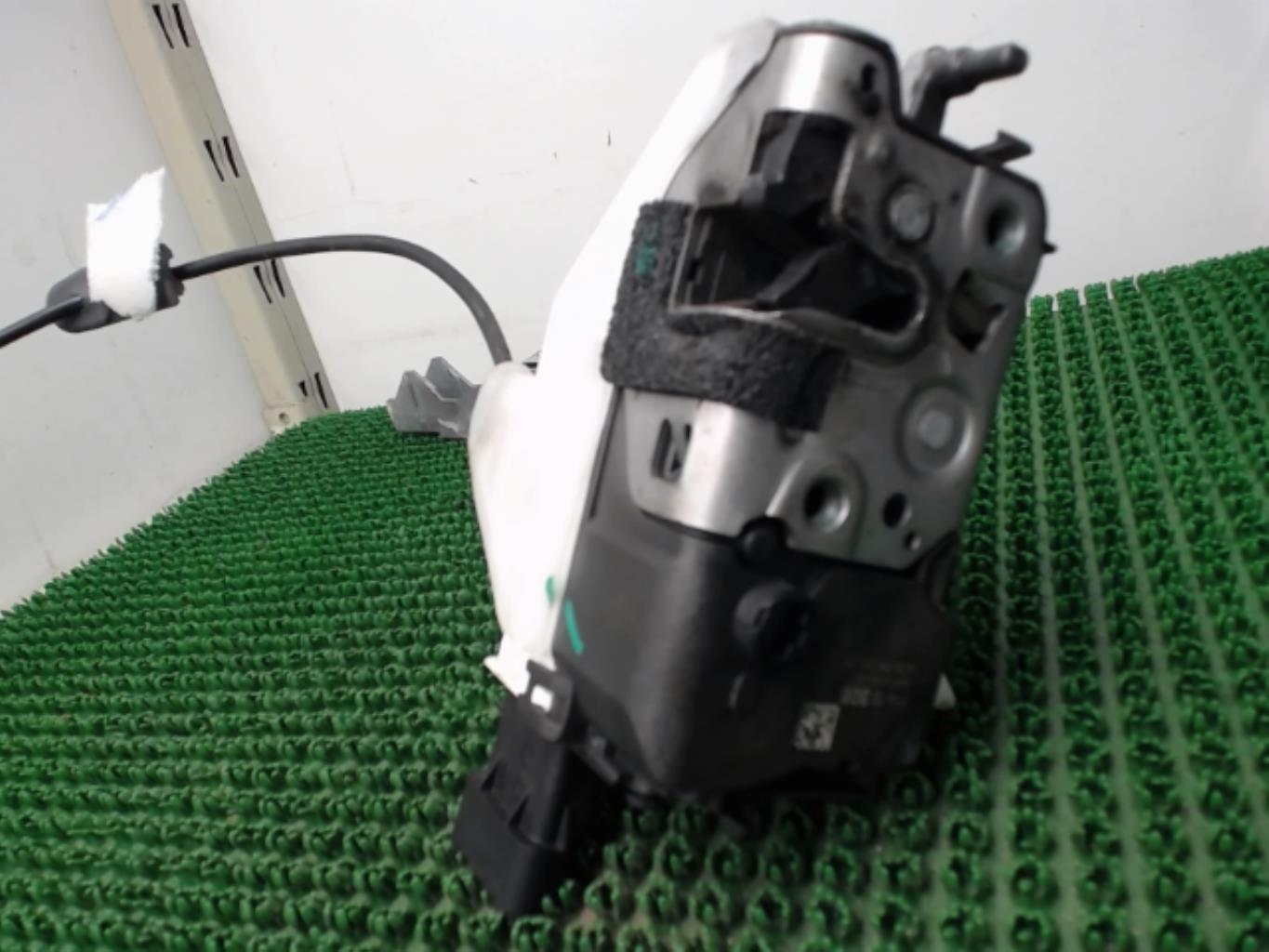 Serrure avant droit CITROEN C3 II PHASE 1  - 1