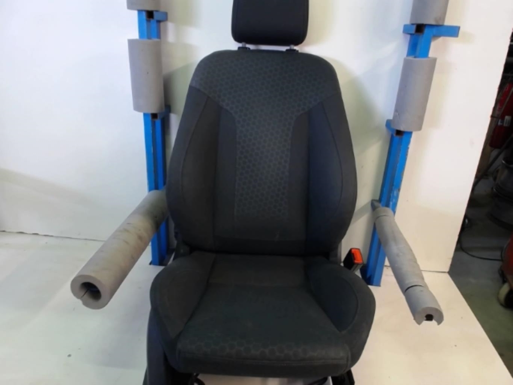 Siege avant droit FORD FIESTA 6  - 1