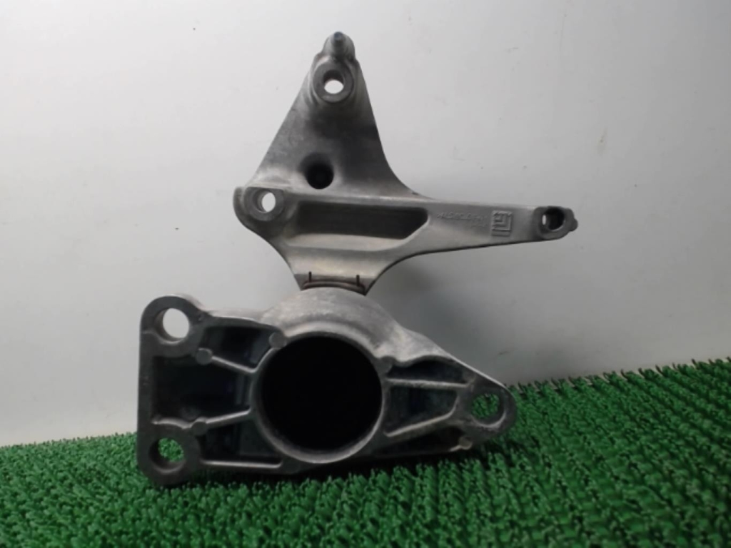 Support moteur droit RENAULT MEGANE 3 PHASE 1 Diesel - 1
