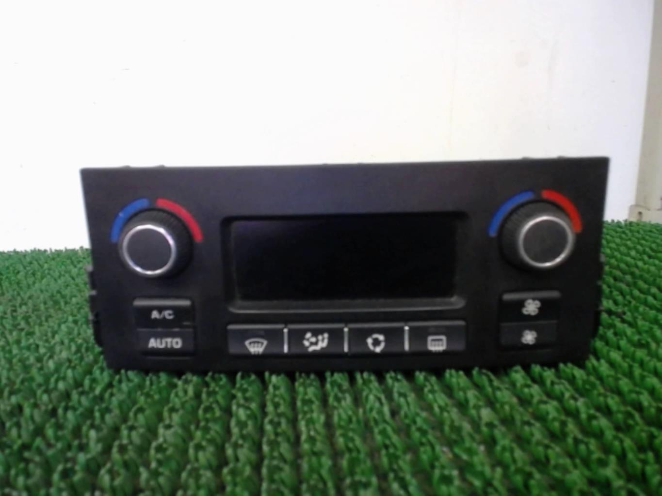 Commande chauffage PEUGEOT 207 PHASE 1 Diesel - 1