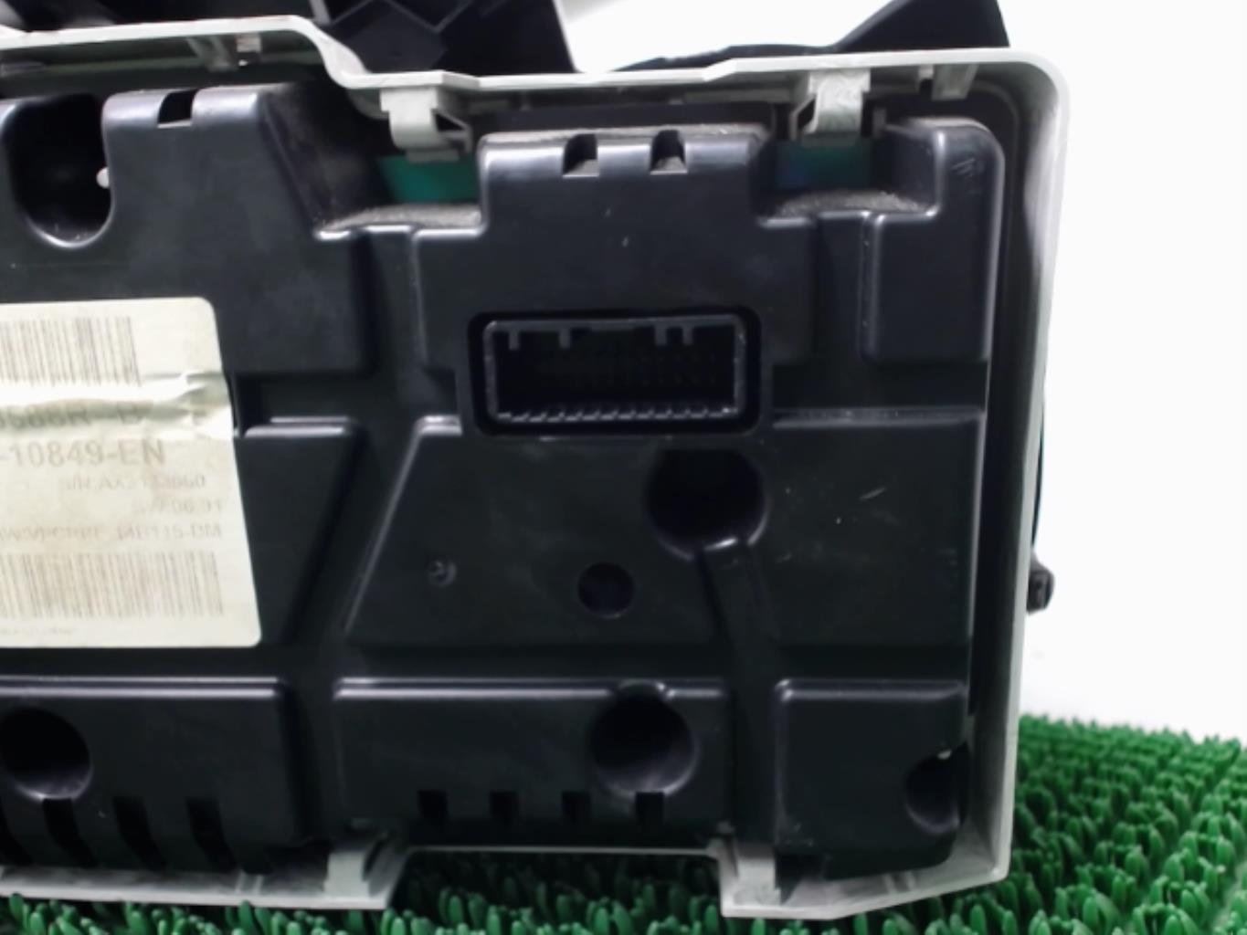 Compteur RENAULT CLIO 4 PHASE 1 BREAK Diesel - 1
