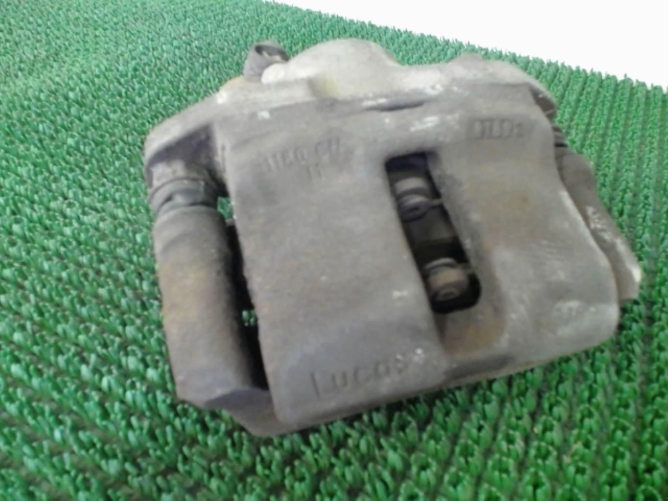 Etrier avant droit (freinage) RENAULT CLIO 2 PHASE 1 Diesel - 1