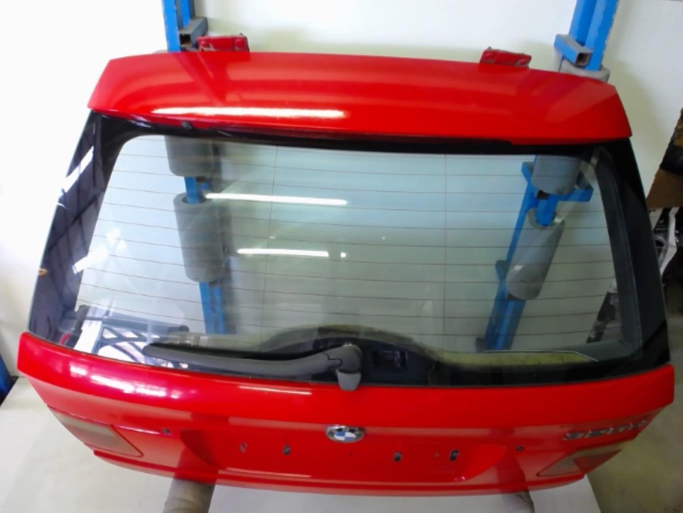 Malle/Hayon arriere BMW SERIE 3 E46 TOURING PHASE 1 BREAK Diesel - 1