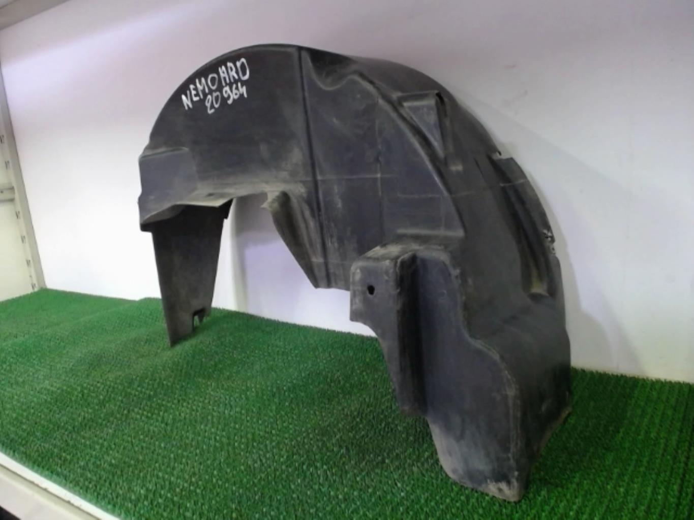 Pare boue arriere droit CITROEN NEMO Diesel - 1