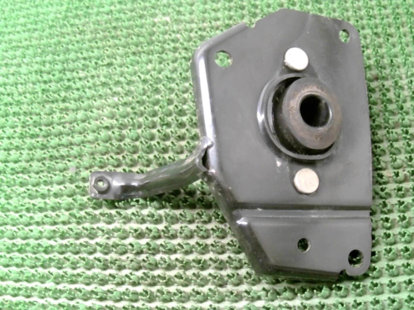 Support moteur gauche CITROEN C4 2 PHASE 1 Diesel - 1