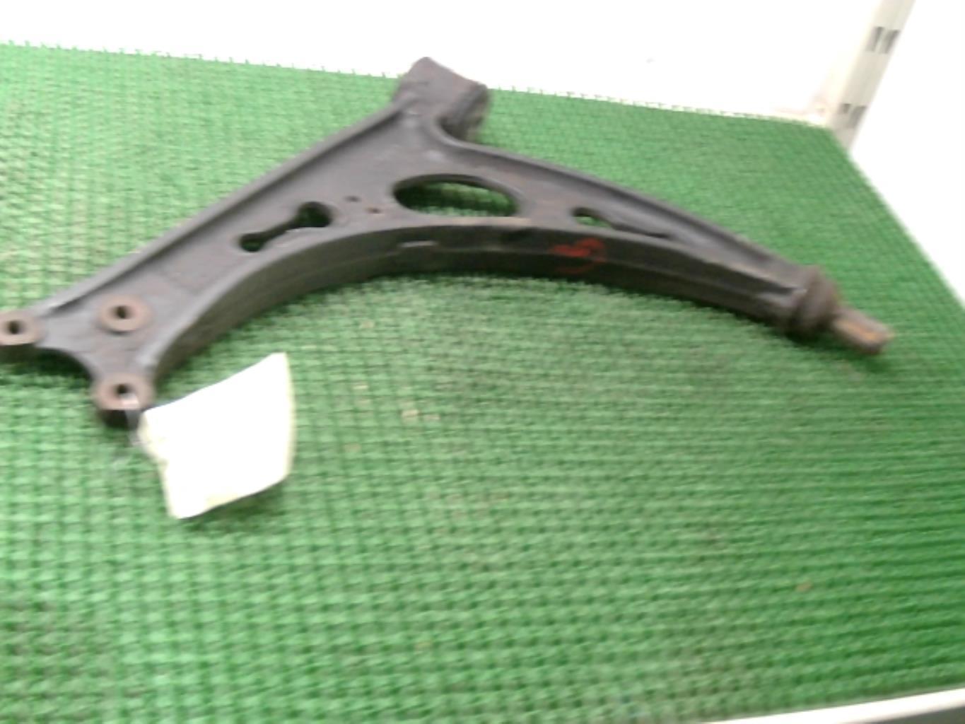Triangle avant gauche VOLKSWAGEN TOURAN 1 PHASE 1 Essence - 1
