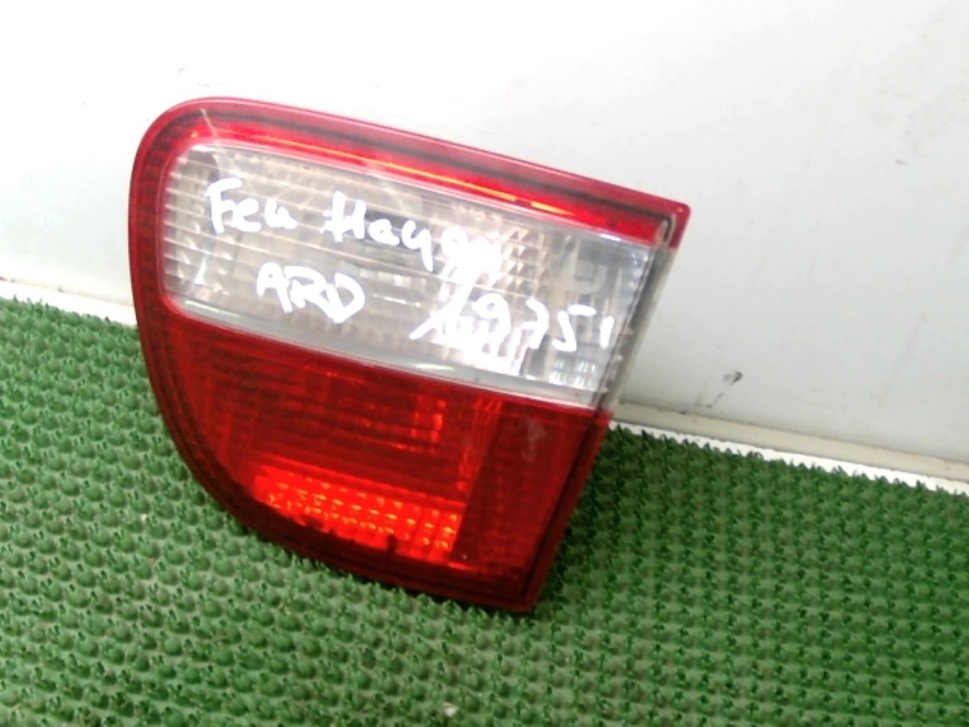 Feu arriere secondaire droit (feux) RENAULT SCENIC 1 PHASE 2 Diesel - 1