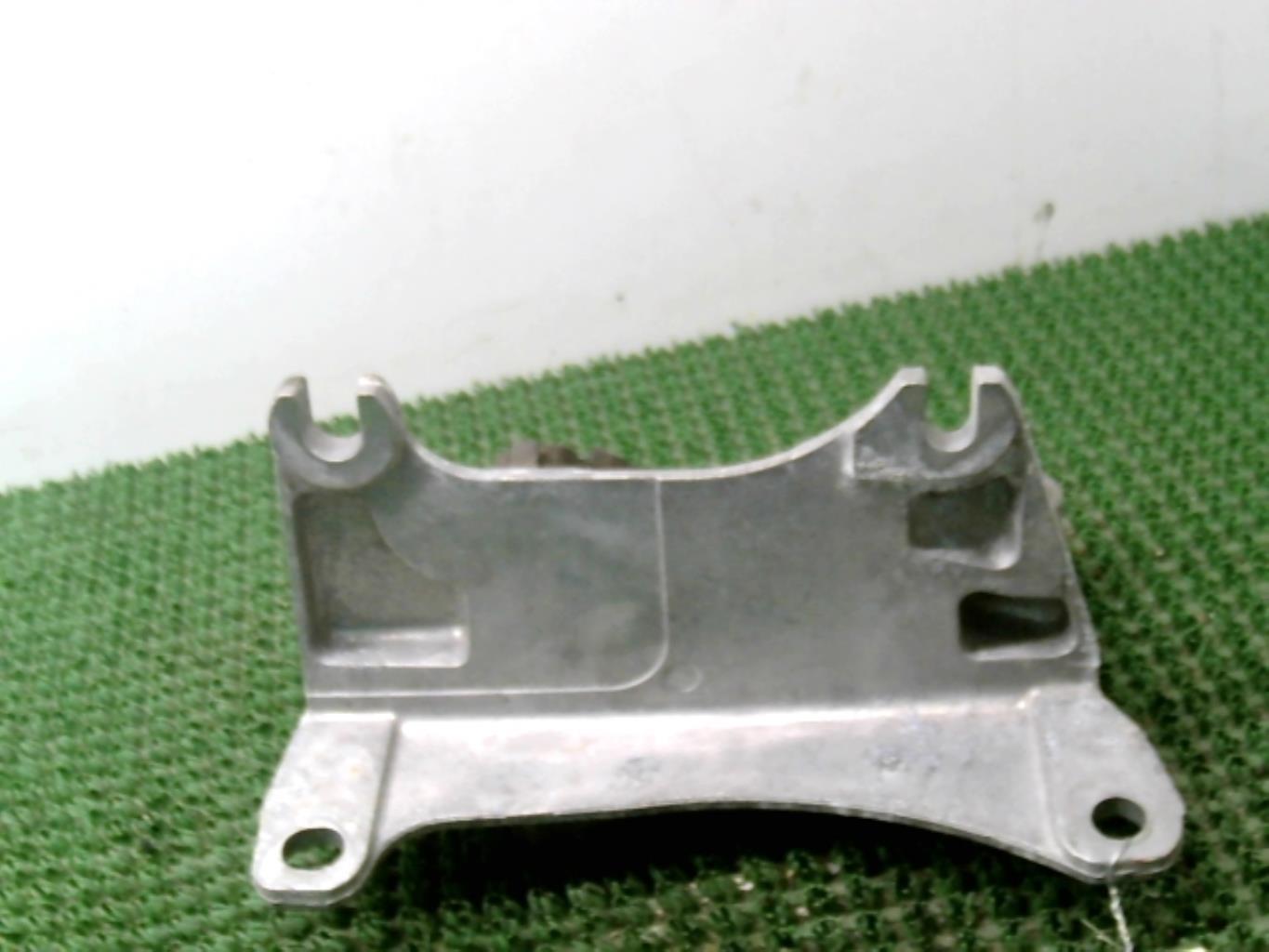 Support moteur gauche RENAULT SCENIC 3 PHASE 1 Diesel - 1