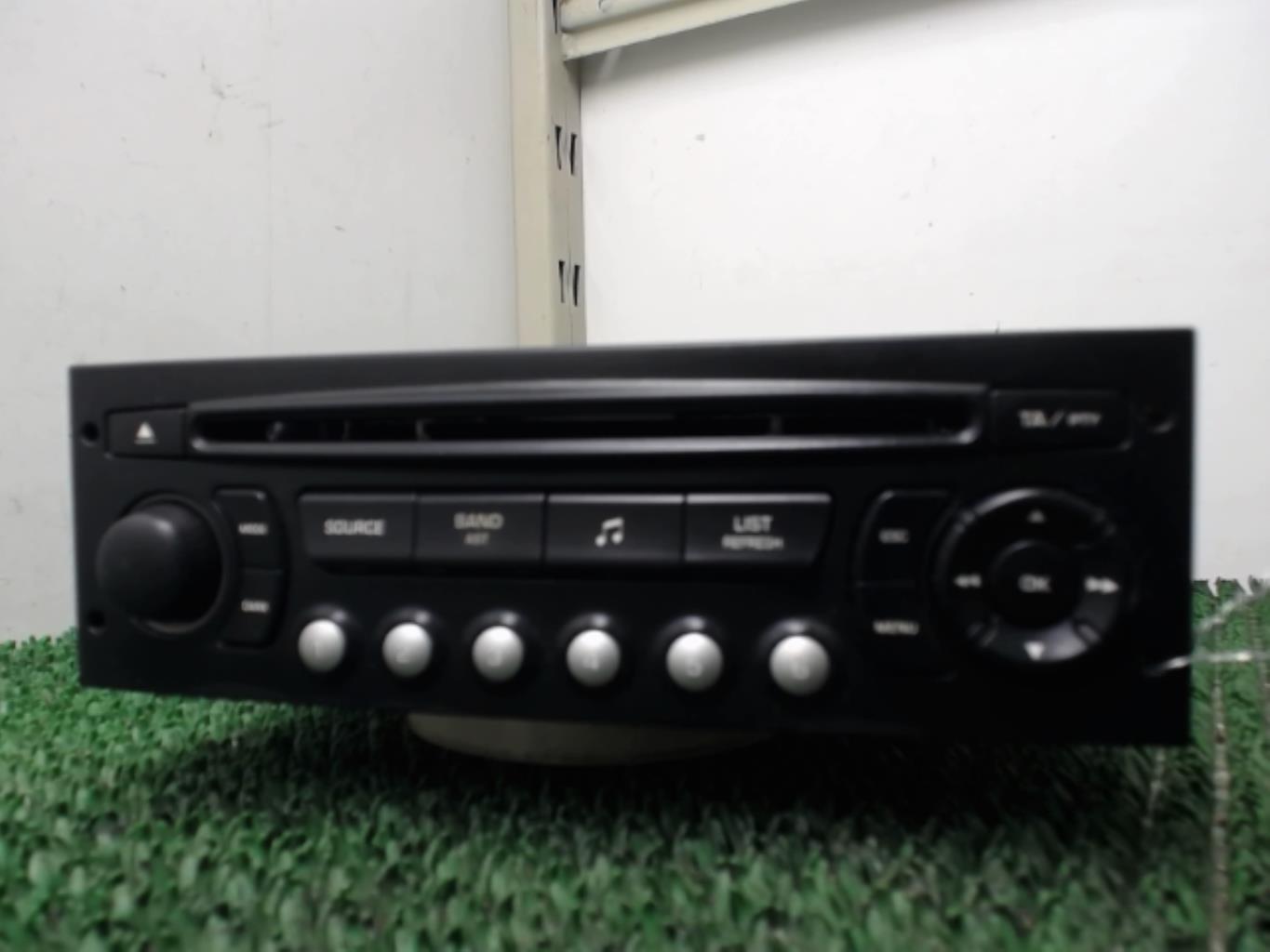 Autoradio d'origine CITROEN C4 1 PHASE 1 Diesel - 1