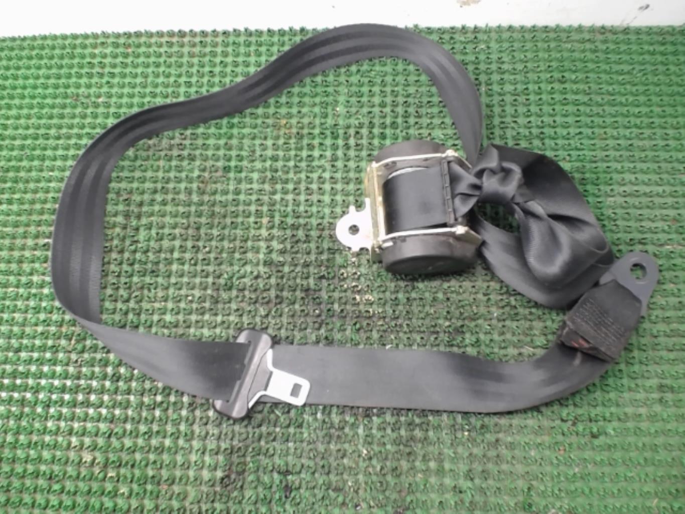 Ceinture arriere droit CITROEN C4 1 PHASE 1 Essence - 1