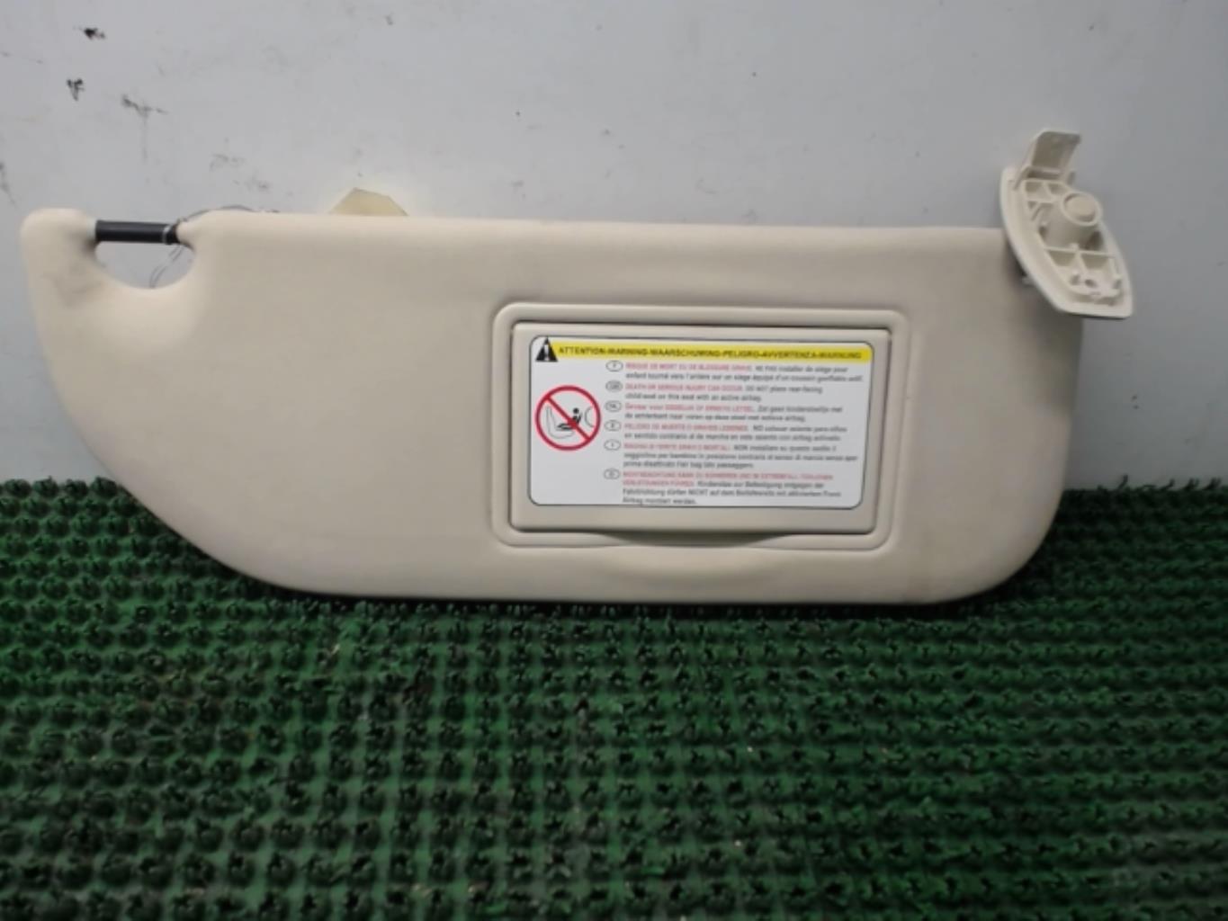 Pare soleil droit CITROEN C4 1 PHASE 1 Essence - 1