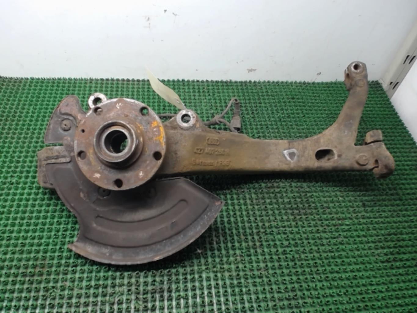 Pivot de moyeu avant droit AUDI A6 2 ALLROAD PHASE 2 BREAK Diesel - 1