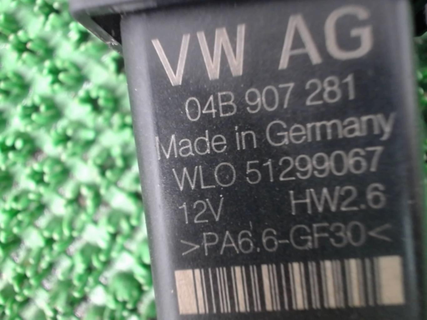 Relais de prechauffage VOLKSWAGEN POLO 5 PHASE 2 Diesel - 1