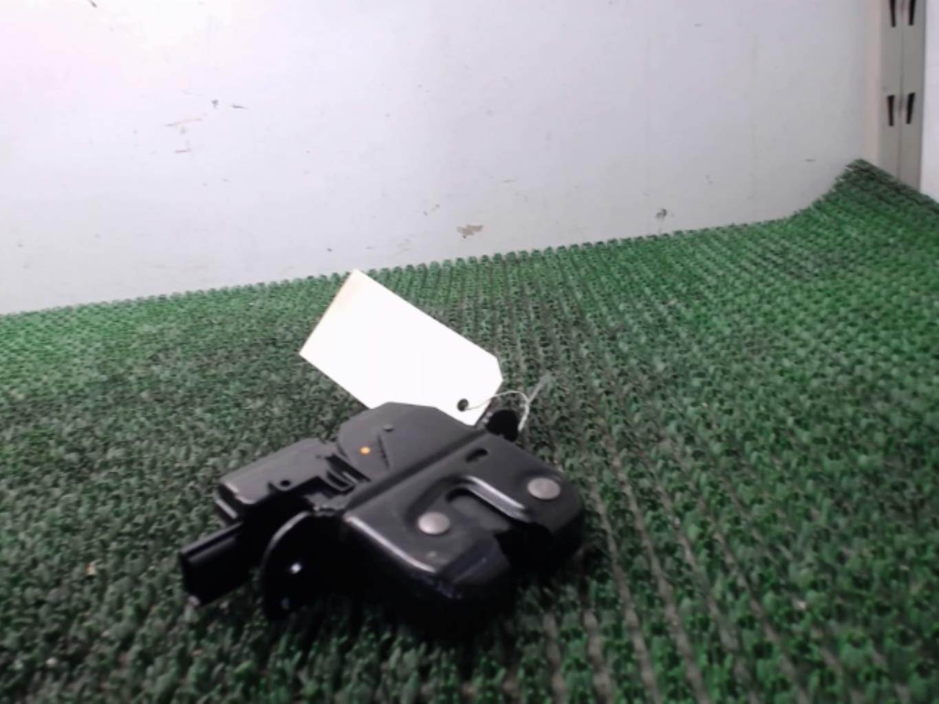 Serrure de hayon RENAULT SCENIC 3 PHASE 1 Diesel - 1