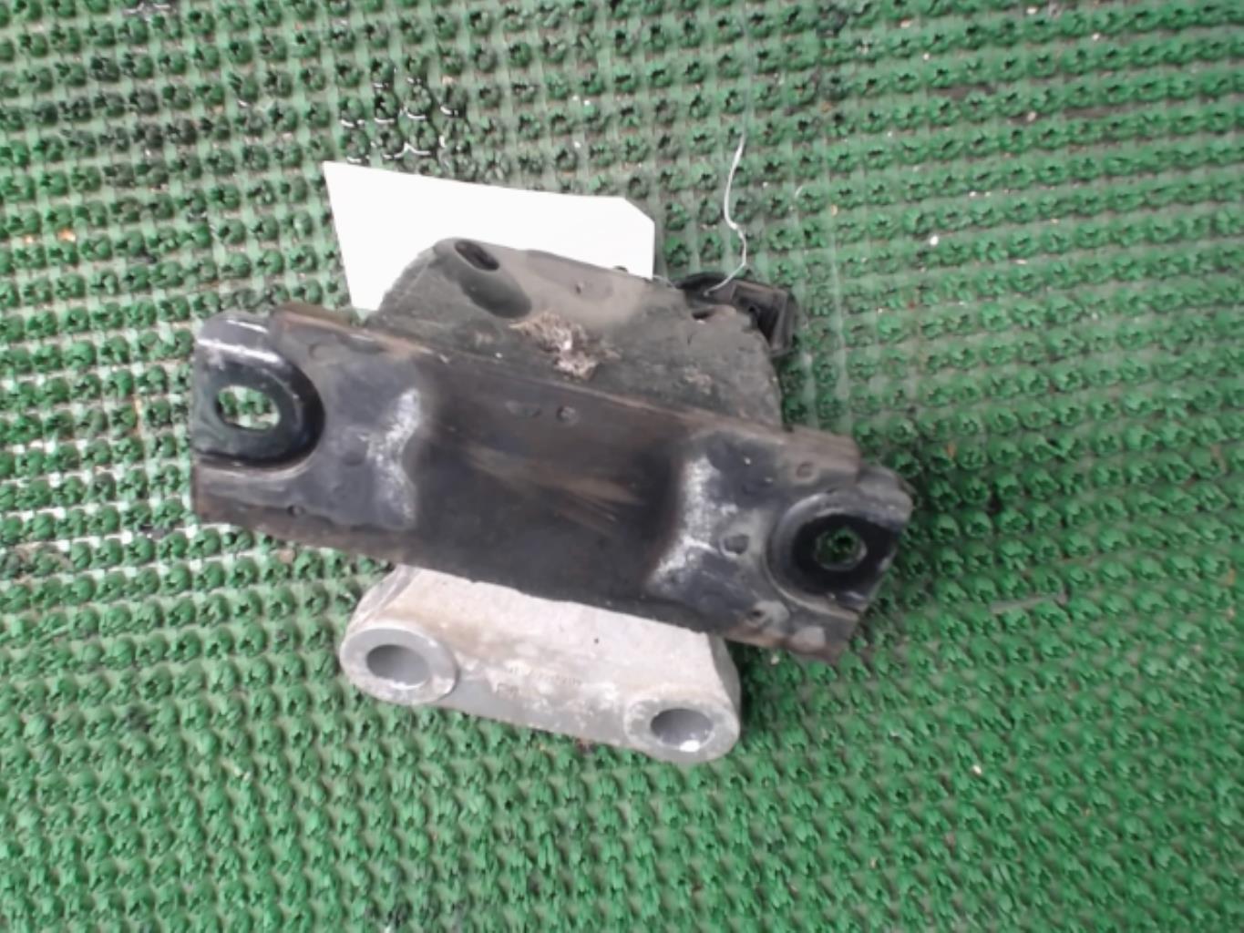 Support pivot avant droit OPEL CORSA D PHASE 1 Essence - 1