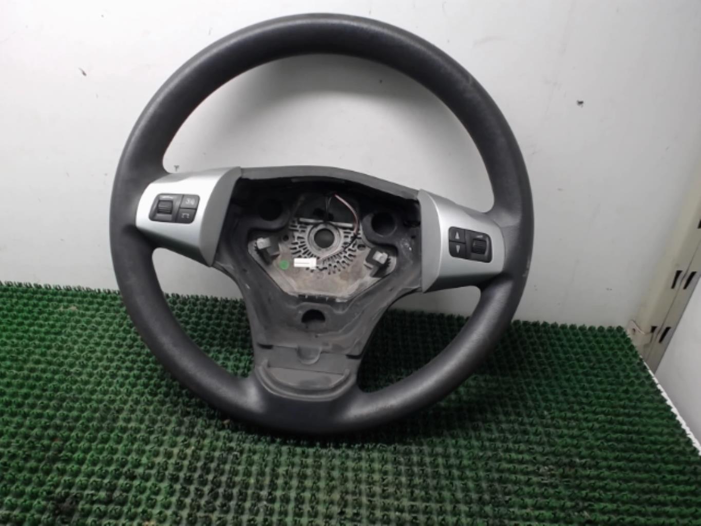 Volant OPEL CORSA D PHASE 1 Essence - 1