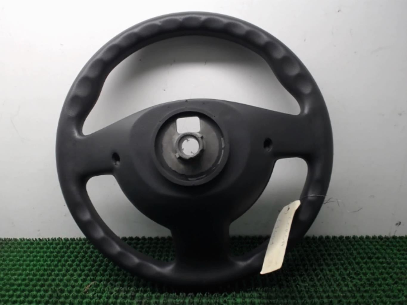 Volant OPEL CORSA C PHASE 1 Essence - 1