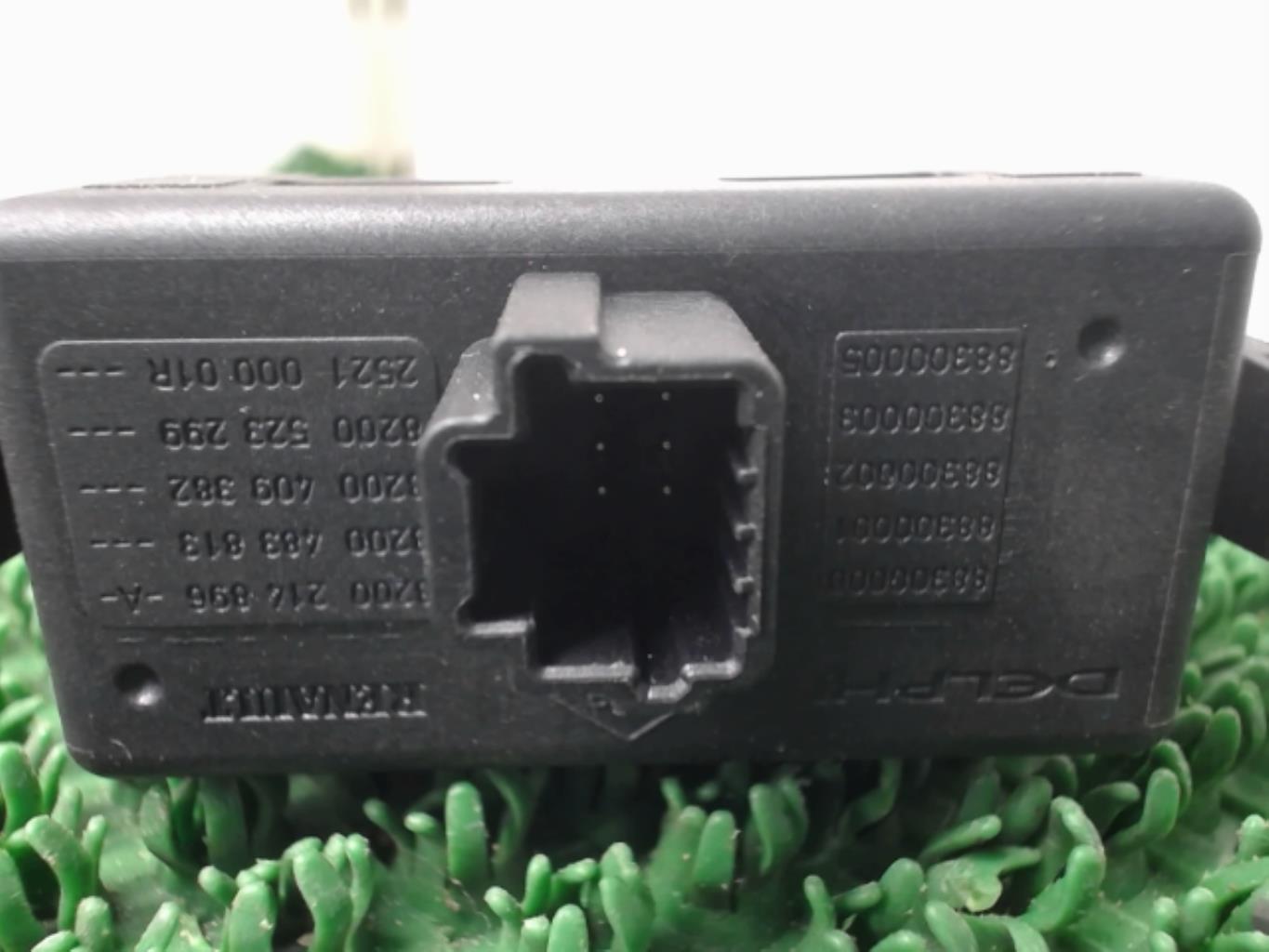 Bouton de warning RENAULT MEGANE 3 PHASE 1 Diesel - 1