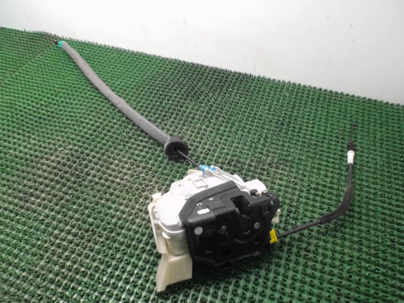 Serrure avant gauche AUDI Q3 1 PHASE 1 Essence - 1