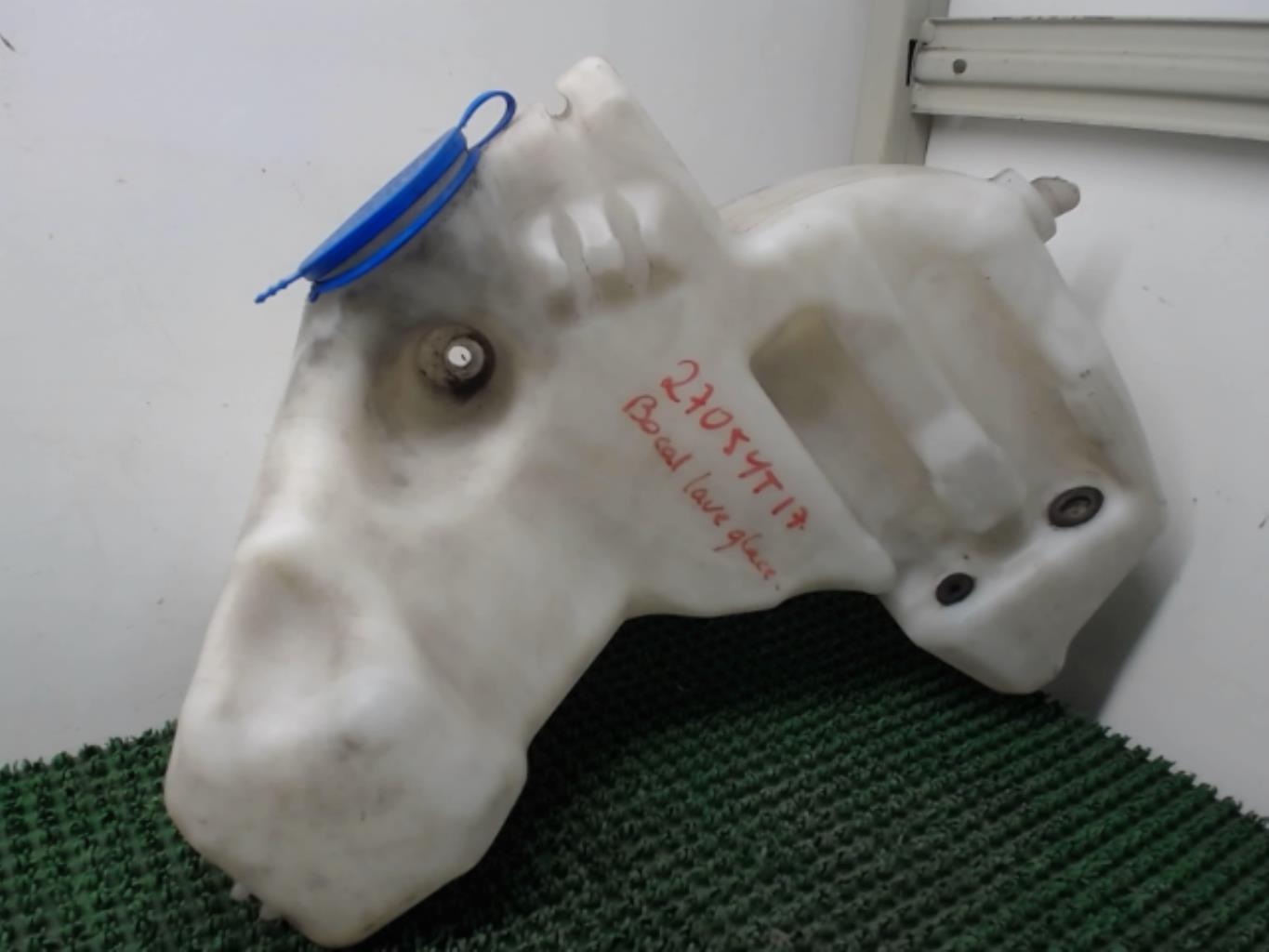 Vase de lave glace MERCEDES SPRINTER Diesel - 1