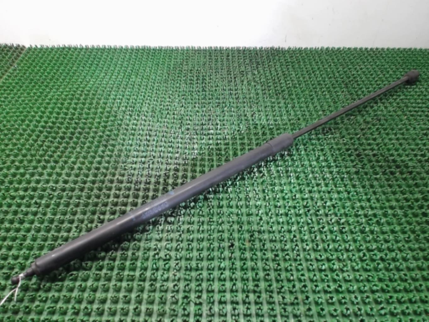 Verin de capot RENAULT MEGANE 3 PHASE 1 Diesel - 1