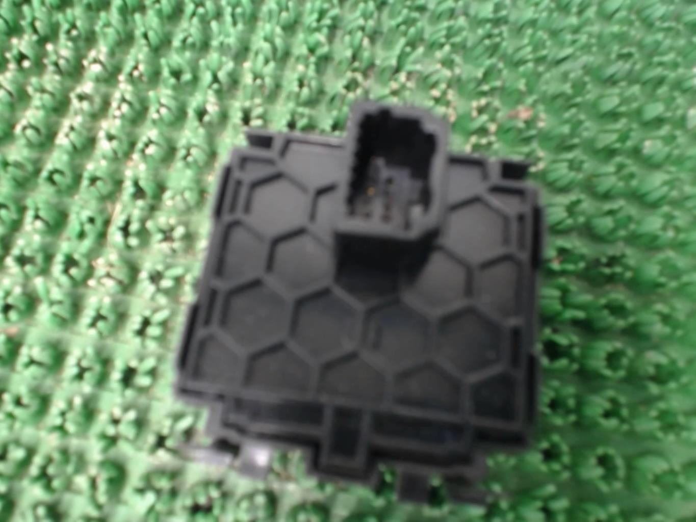 Commande de reglage hauteur de phare RENAULT CLIO 4 PHASE 1 BREAK  - 1