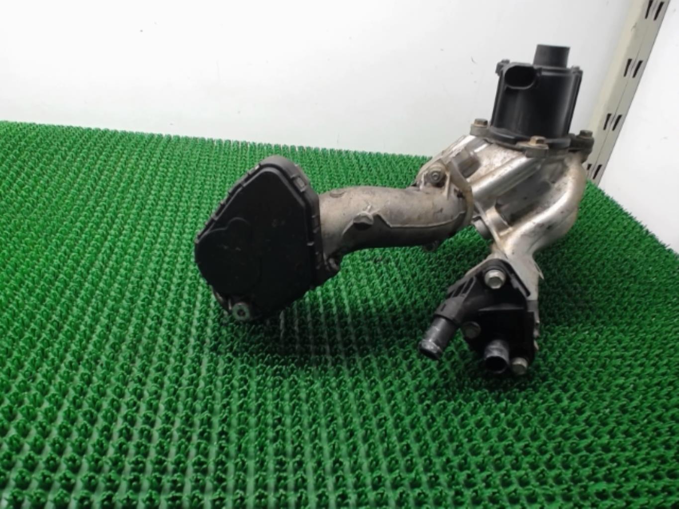 Vanne EGR RENAULT SCENIC 2 PHASE 1 Diesel - 1