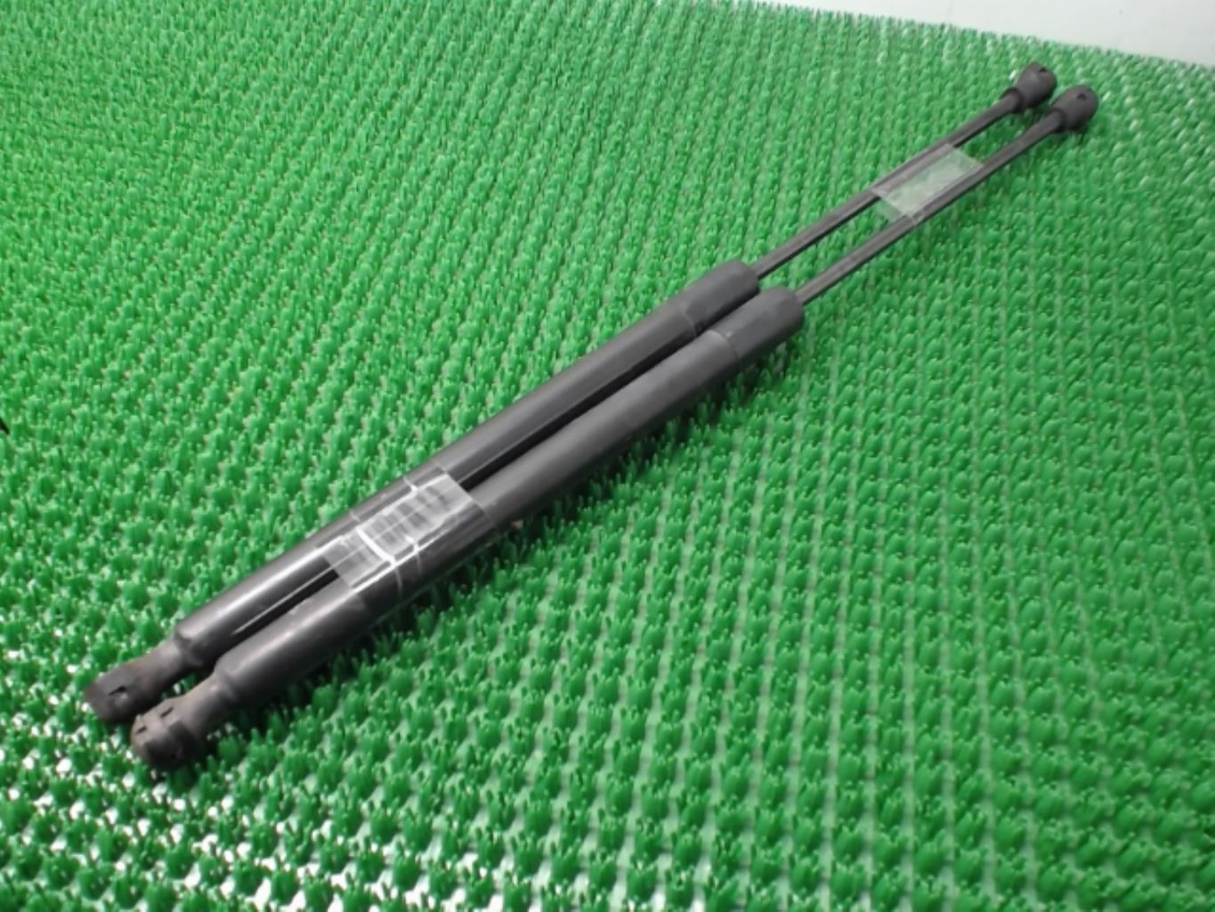 Verin de coffre RENAULT CLIO 4 PHASE 2  - 1