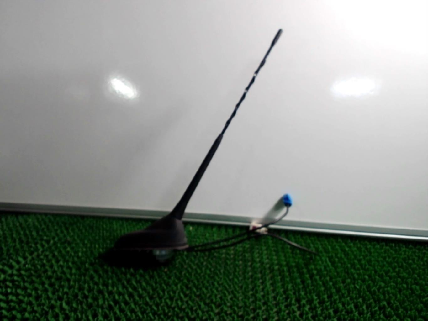 Antenne PEUGEOT 308 2 PHASE 2 Diesel - 1