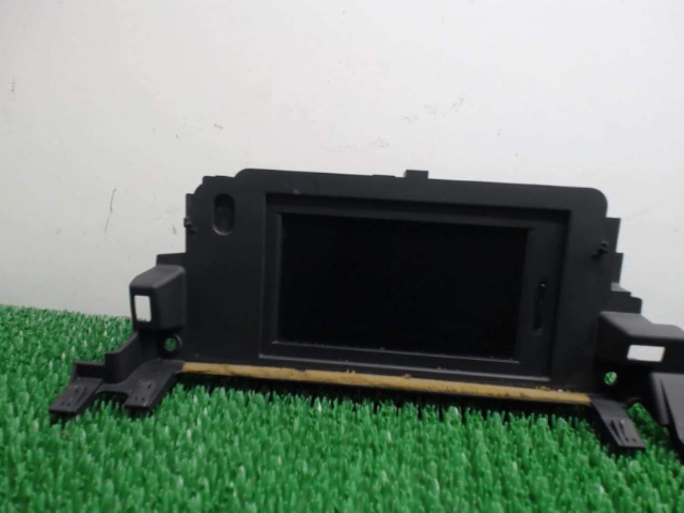 Ecran GPS RENAULT LAGUNA 3 PHASE 1 Diesel - 1