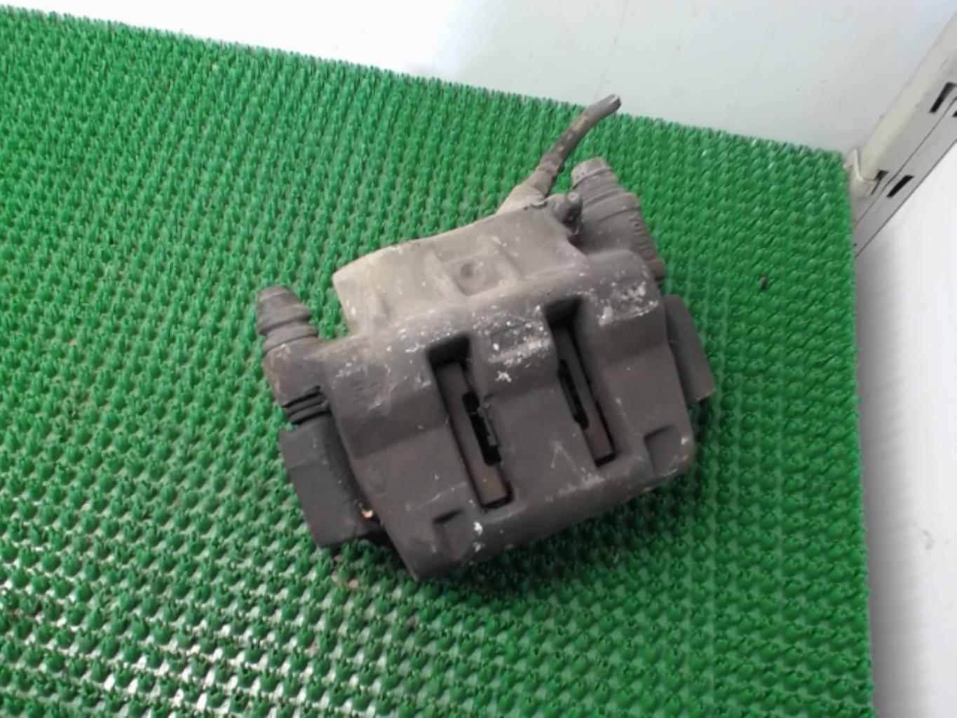 Etrier avant gauche (freinage) RENAULT MASTER 2 PHASE 2  - 1