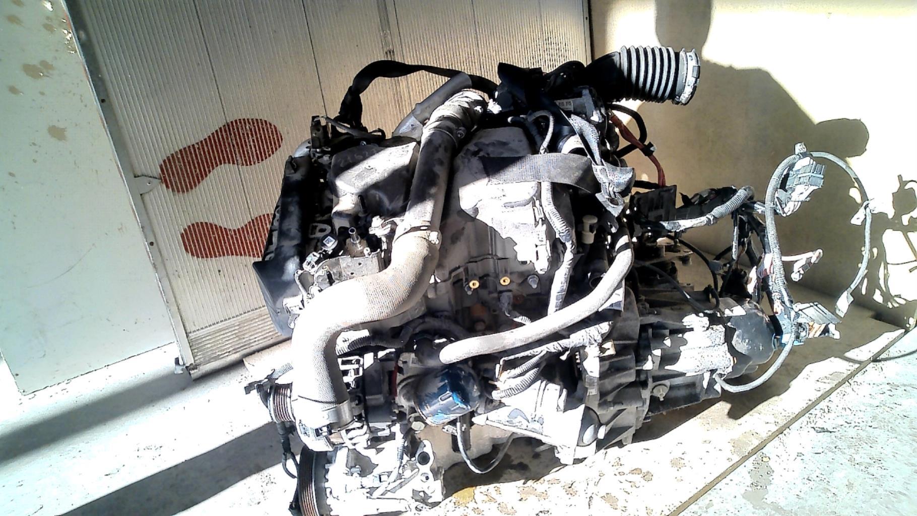 Moteur RENAULT CLIO 4 PHASE 2 Diesel - 1