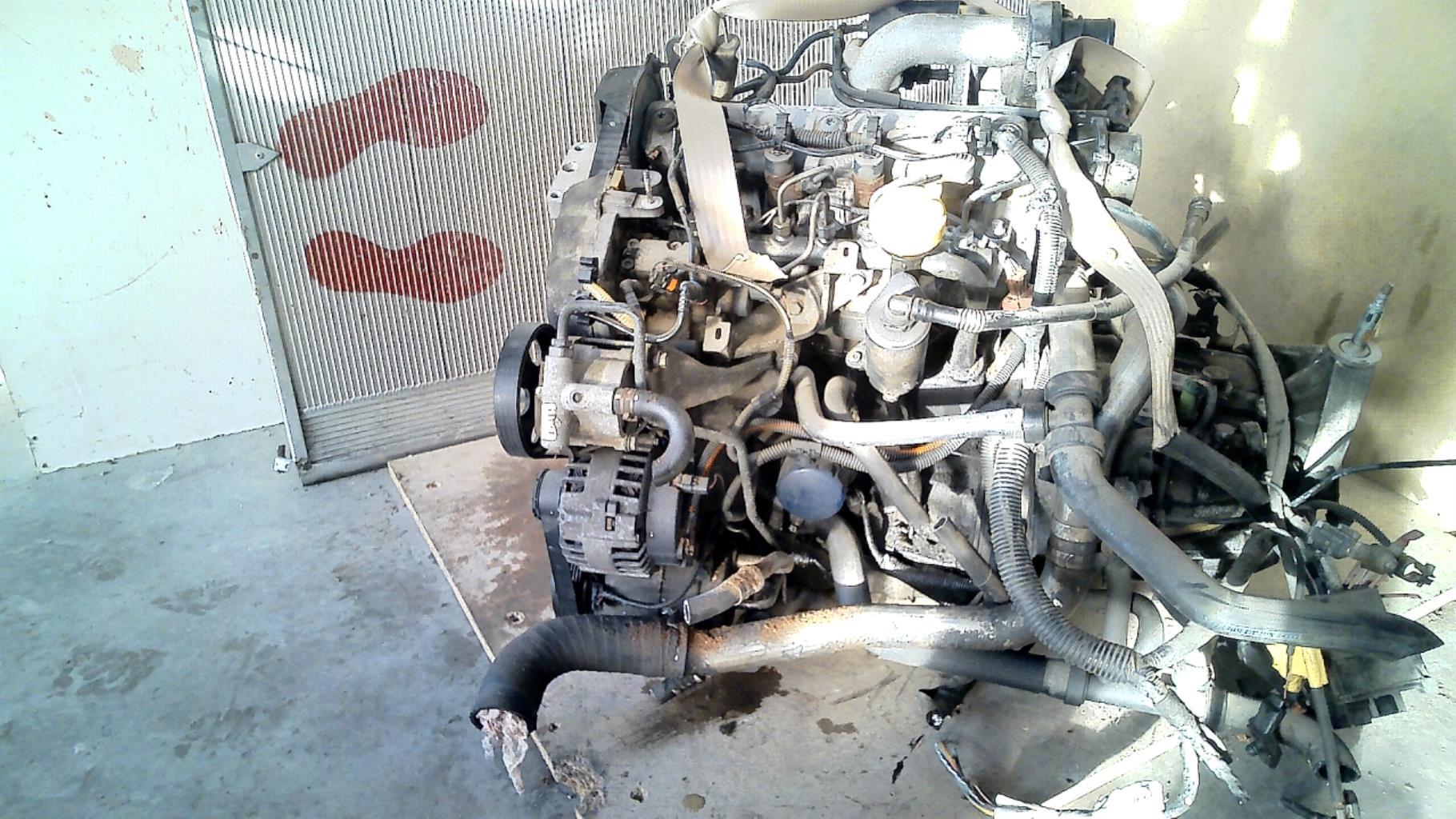 Moteur RENAULT LAGUNA 2 PHASE 1 Diesel - 1