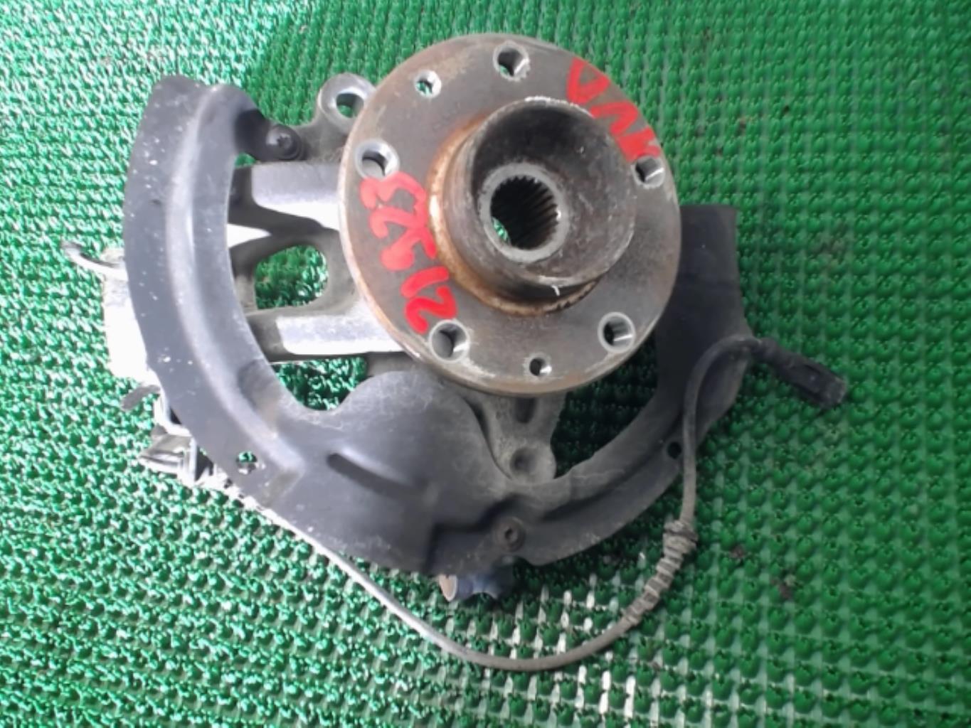 Moyeu avant droit RENAULT MEGANE 4  - 1